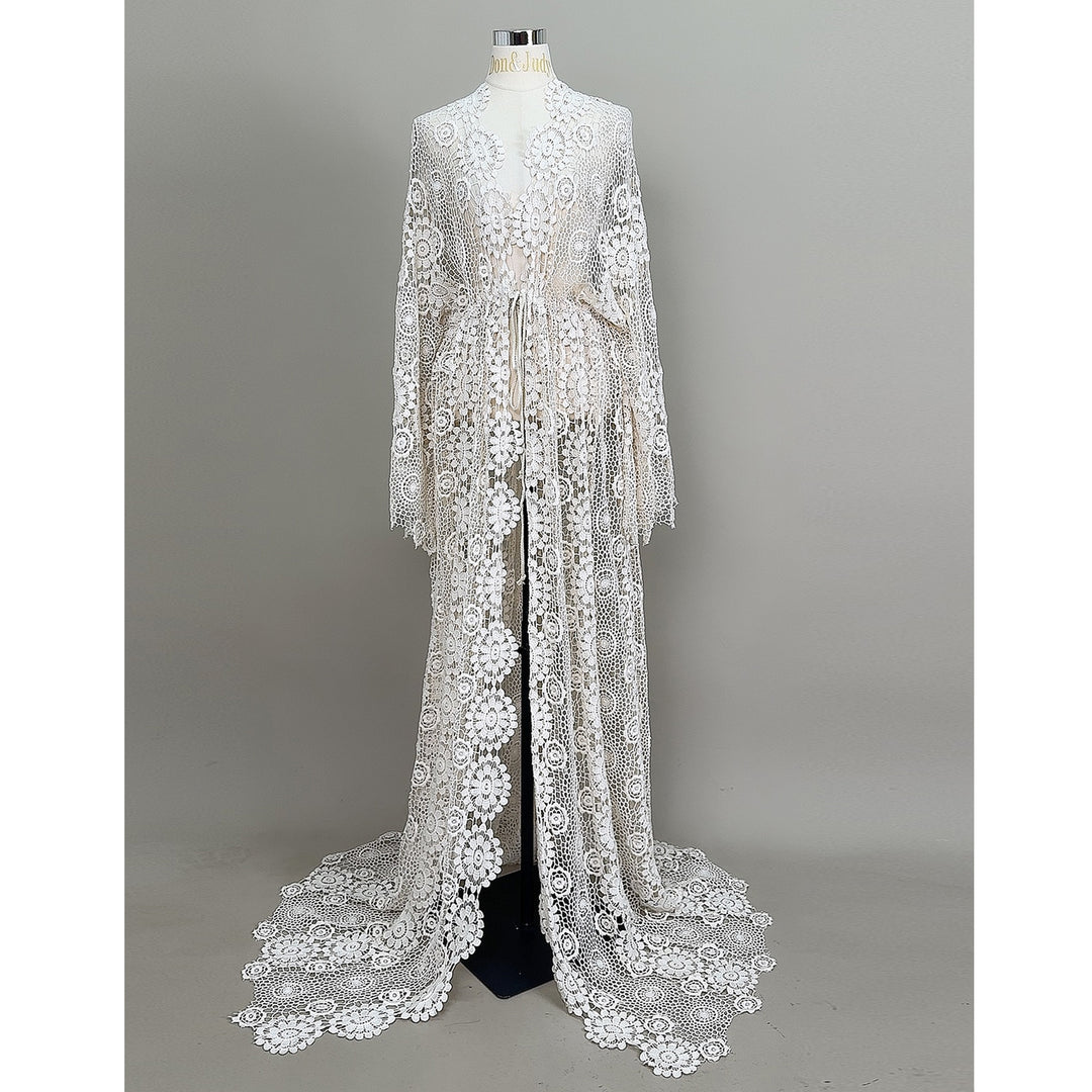 Elvira Robe
