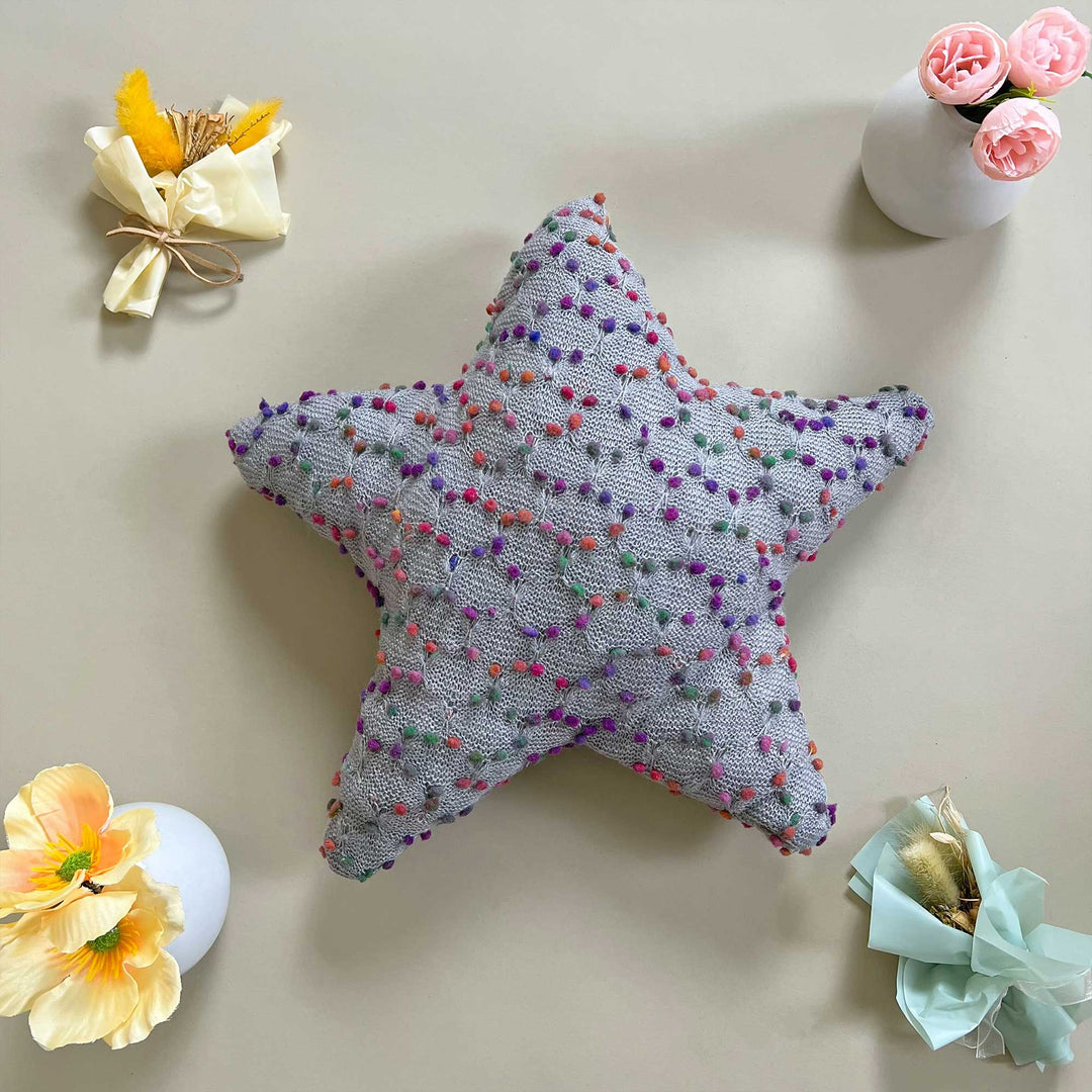 Newborn Pillow Props