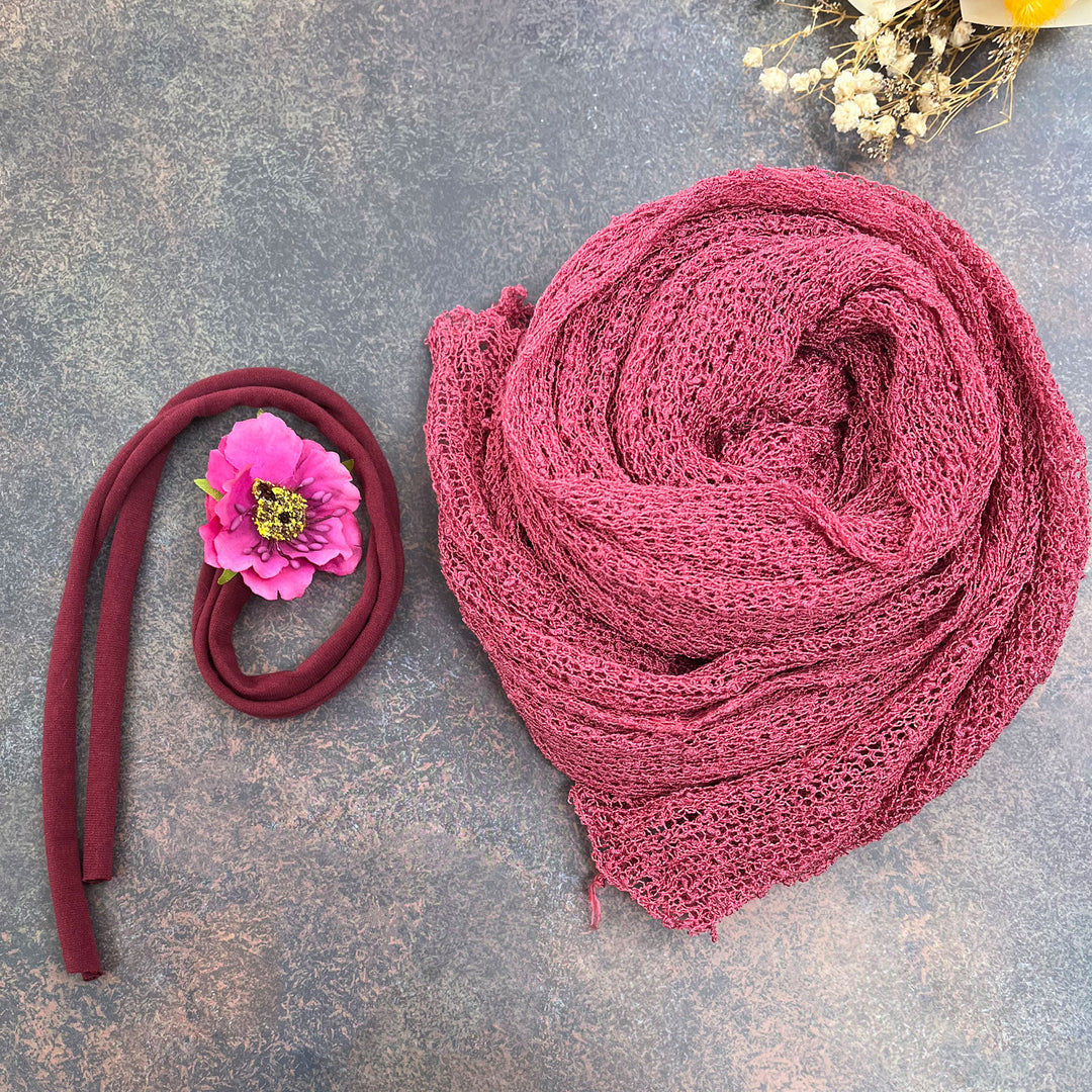 A Set Stretchy Wrap and Headwear
